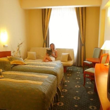 Hotel Abrava درافسكوبومورسكي المظهر الخارجي الصورة